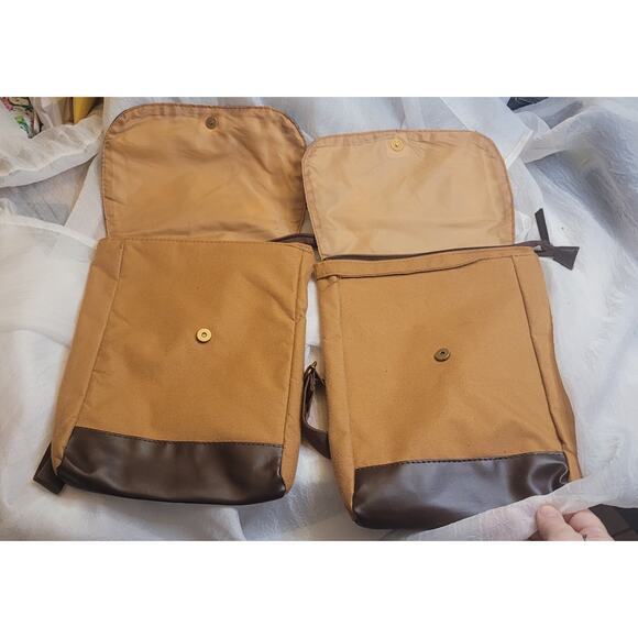 Lot Of 2 Scooby Doo Mystery Machine Mini Backpacks EITHAD airways Zip Top Unique - Picture 3 of 9